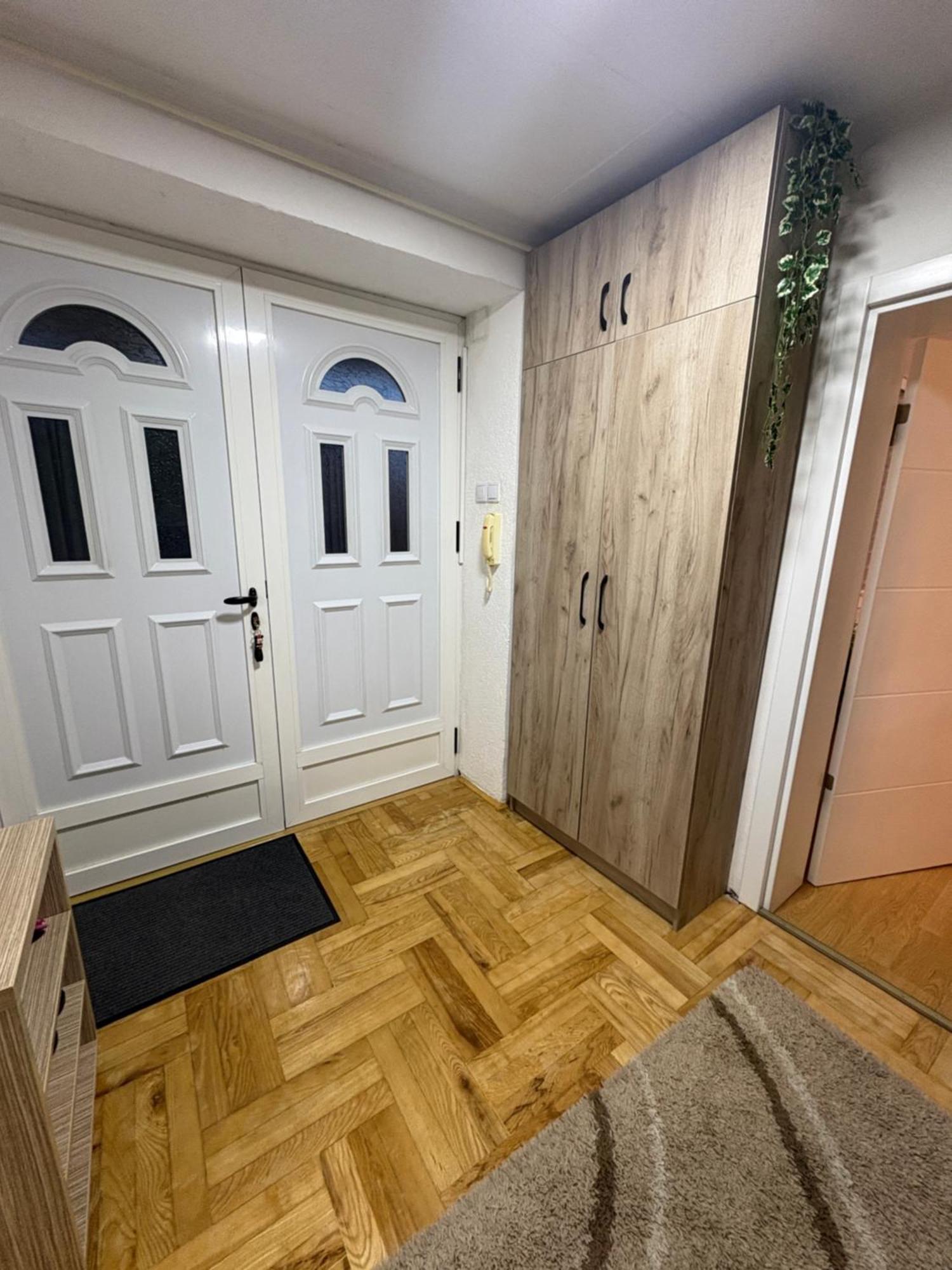 Apartment Irma ซาราเยโว ภายนอก รูปภาพ